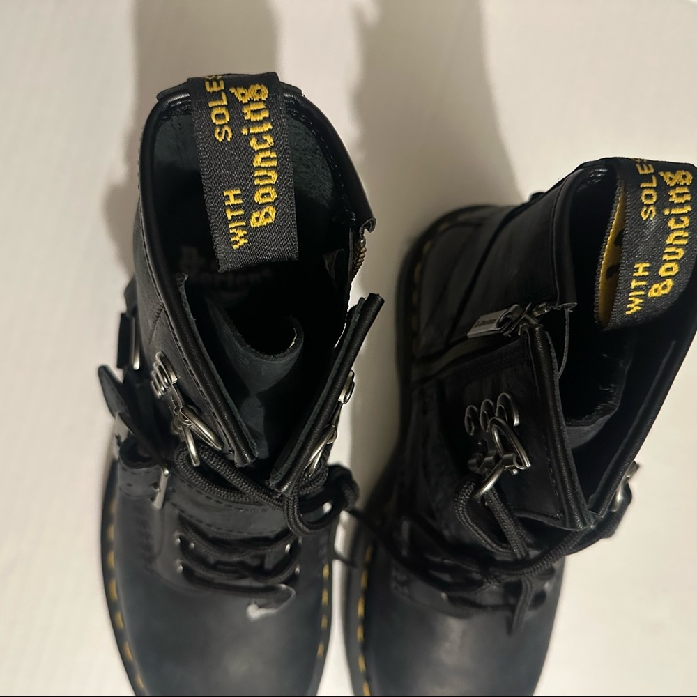 Dr Marten 1460 Hardware boot NWOT - Picture 3 of 11